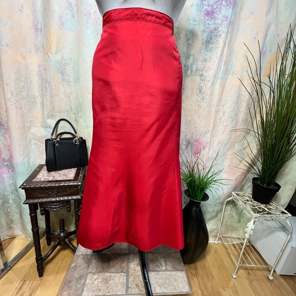 📌Fire Red Satin A-Line Viscose Blend Maxi Skirt - Picture 1 of 15